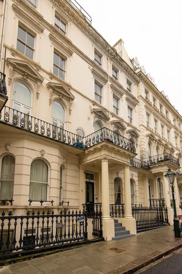 London Central Studio Экстерьер фото
